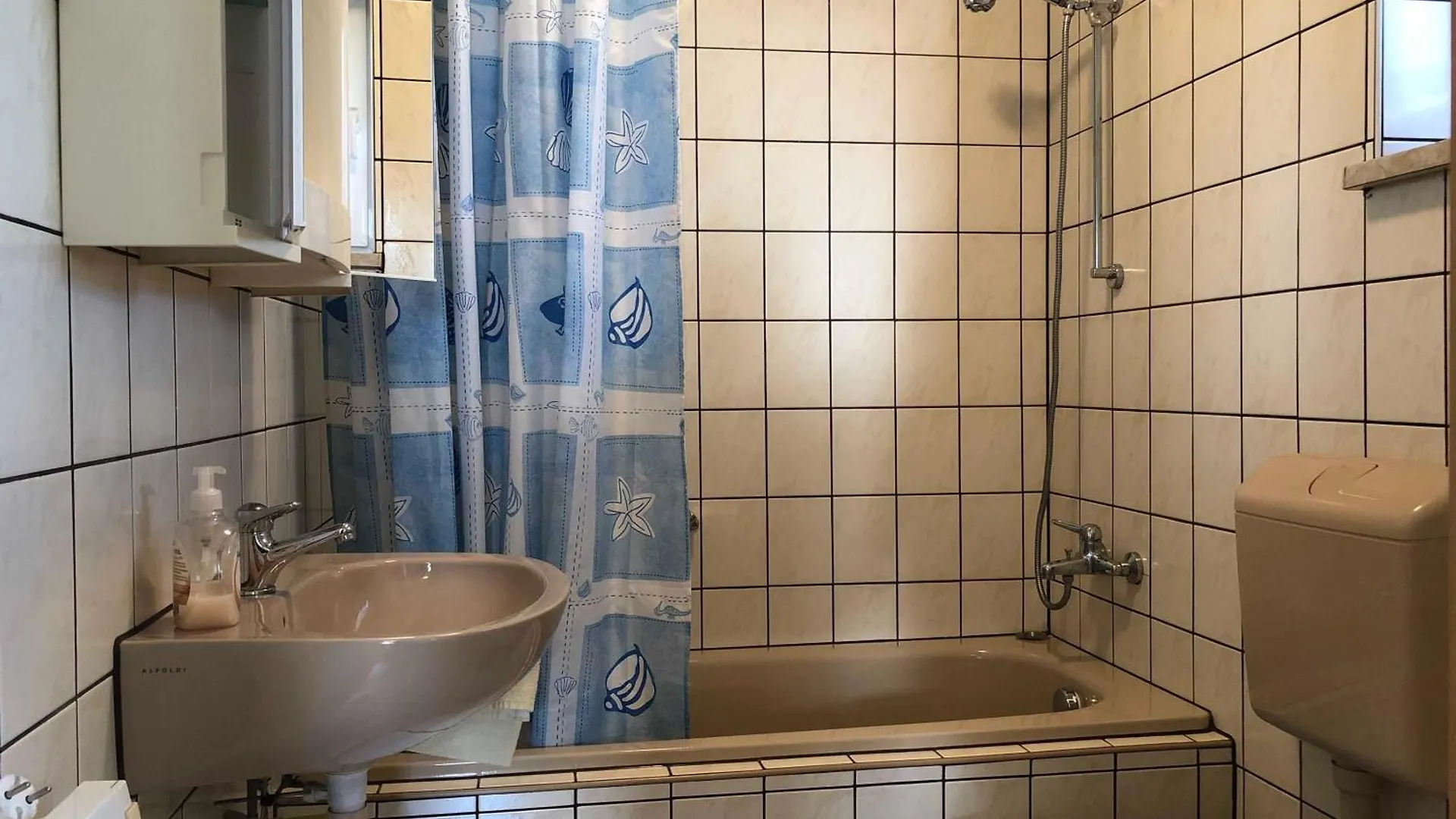 Ferienwohnung Fischer Reif Wernsdorf  0*, Wernsdorf (Bavaria) Alemanha